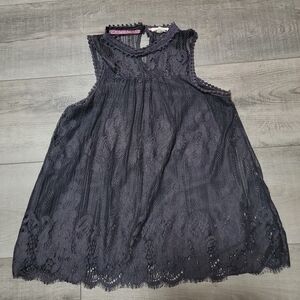 Taylor & Sage/Size: S/ Embroider Tunic Top